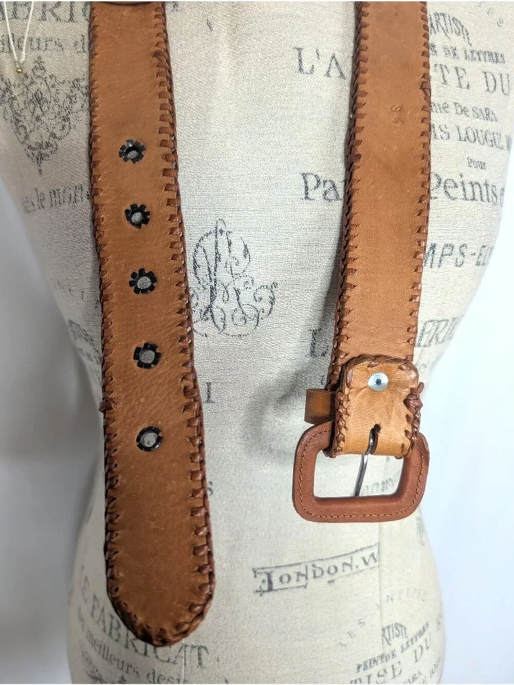 Vintage 90s Guatemalan Indigenous Belt 34 Medium Tan Leather